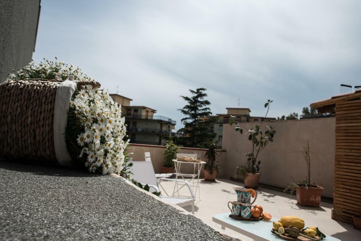 דירות ריפוסטו Terrazzo Siciliano מראה חיצוני תמונה